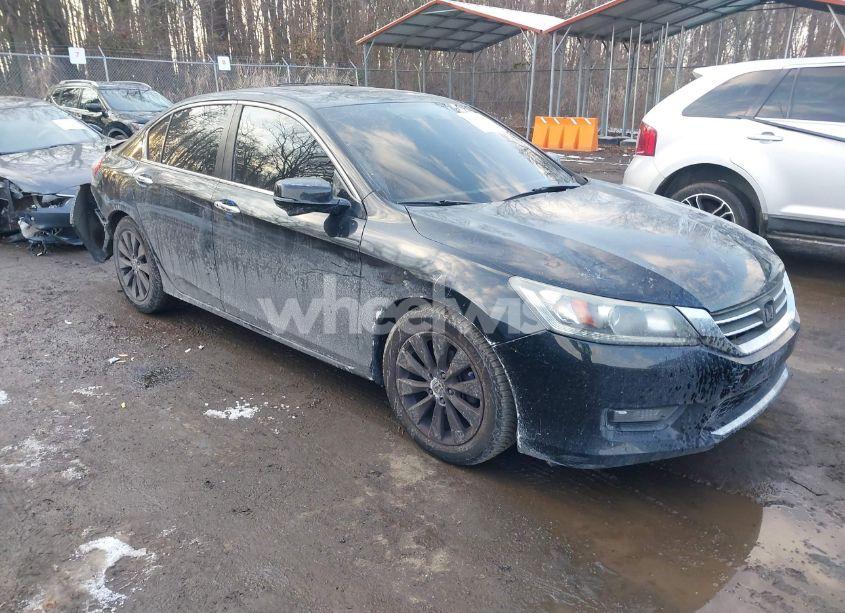 2015 Honda Accord EX (VIN 1HGCR2F75FA204896) main photo