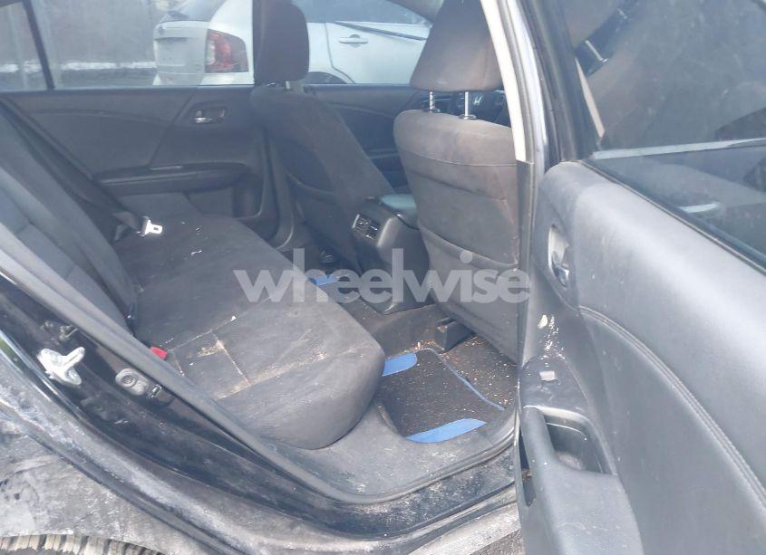 Photo 8 of 2015 Honda Accord EX (VIN 1HGCR2F75FA204896)