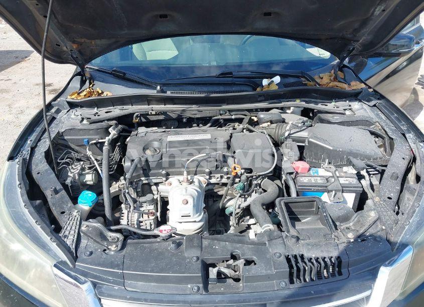 Photo 10 of 2015 Honda Accord EX (VIN 1HGCR2F75FA238255)