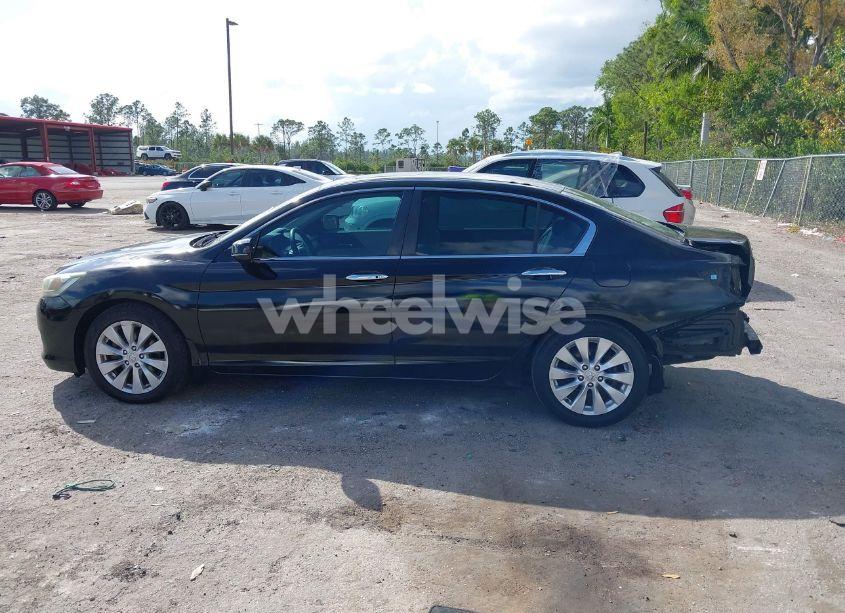Photo 14 of 2015 Honda Accord EX (VIN 1HGCR2F75FA238255)