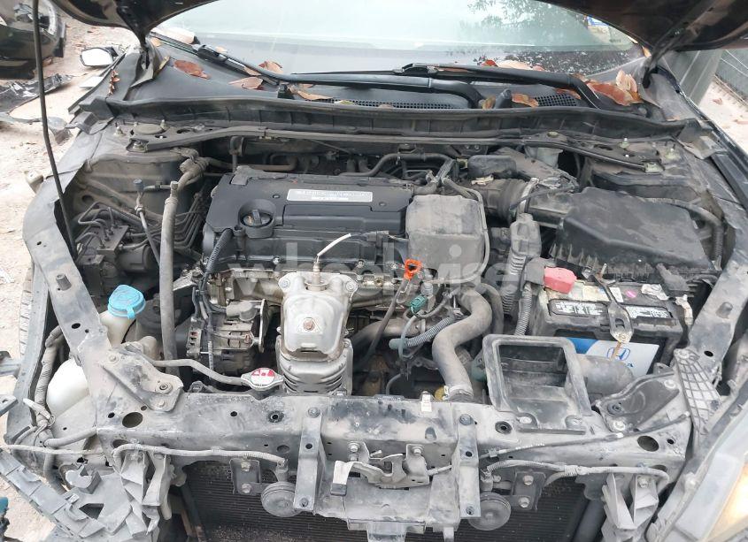 Photo 10 of 2015 Honda Accord EX (VIN 1HGCR2F75FA238272)