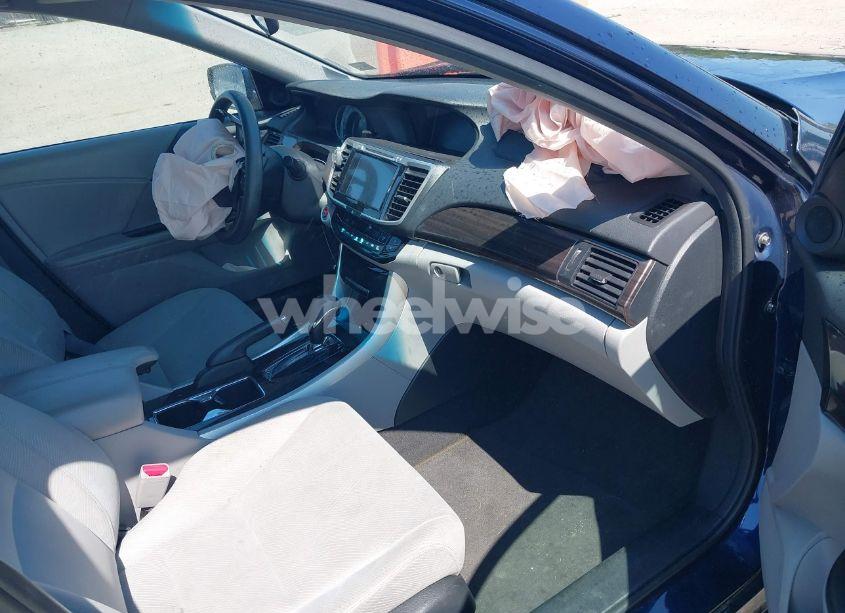 Photo 5 of 2016 Honda Accord EX (VIN 1HGCR2F75GA128355)