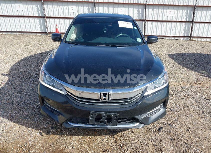 Photo 13 of 2016 Honda Accord EX (VIN 1HGCR2F75GA157211)