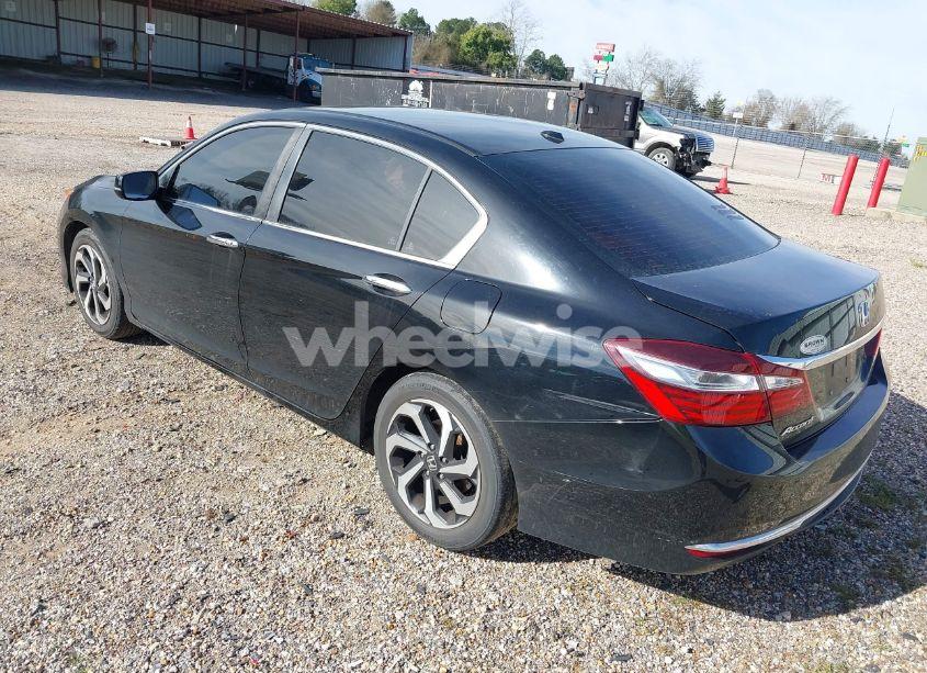 Photo 3 of 2016 Honda Accord EX (VIN 1HGCR2F75GA157211)