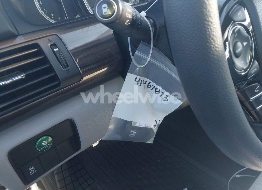 Photo 17 of 2016 Honda Accord EX (VIN 1HGCR2F75GA220131)