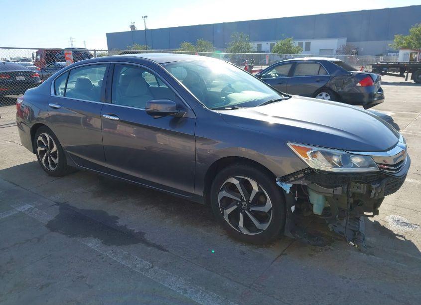 2017 Honda Accord EX (VIN 1HGCR2F75HA128387) main photo