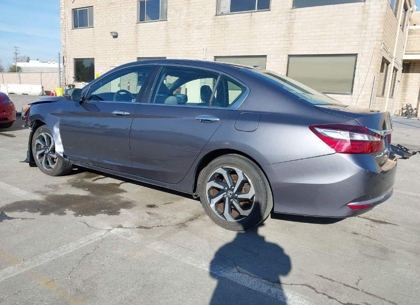 Photo 3 of 2017 Honda Accord EX (VIN 1HGCR2F75HA128387)