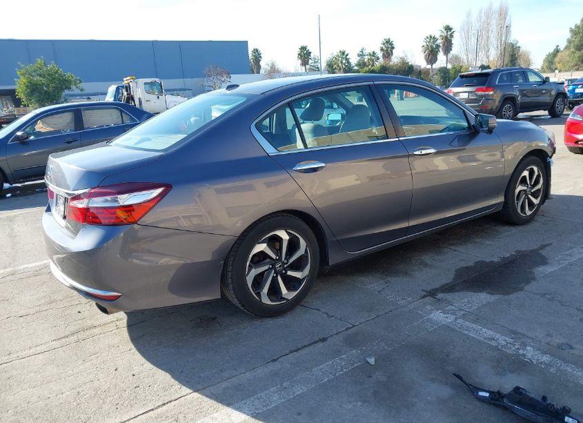 Photo 4 of 2017 Honda Accord EX (VIN 1HGCR2F75HA128387)