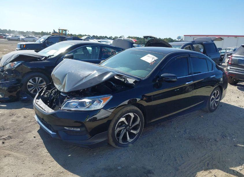 Photo 2 of 2017 Honda Accord EX (VIN 1HGCR2F75HA276264)