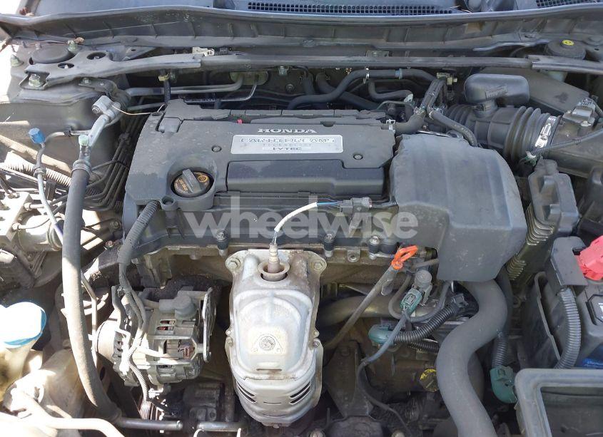 Photo 10 of 2013 Honda Accord EX (VIN 1HGCR2F76DA033881)