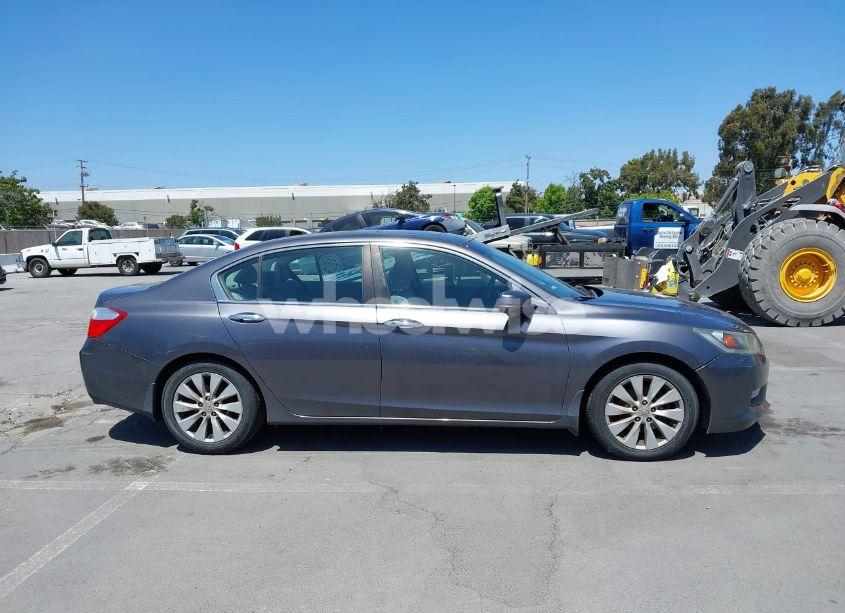 Photo 13 of 2013 Honda Accord EX (VIN 1HGCR2F76DA033881)