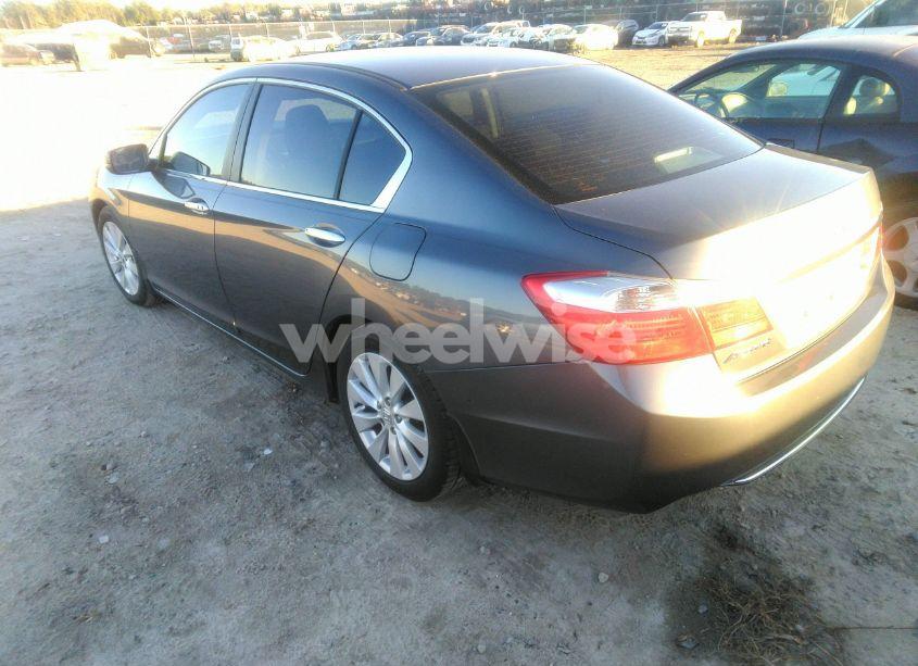 Photo 3 of 2013 Honda Accord EX (VIN 1HGCR2F76DA046629)