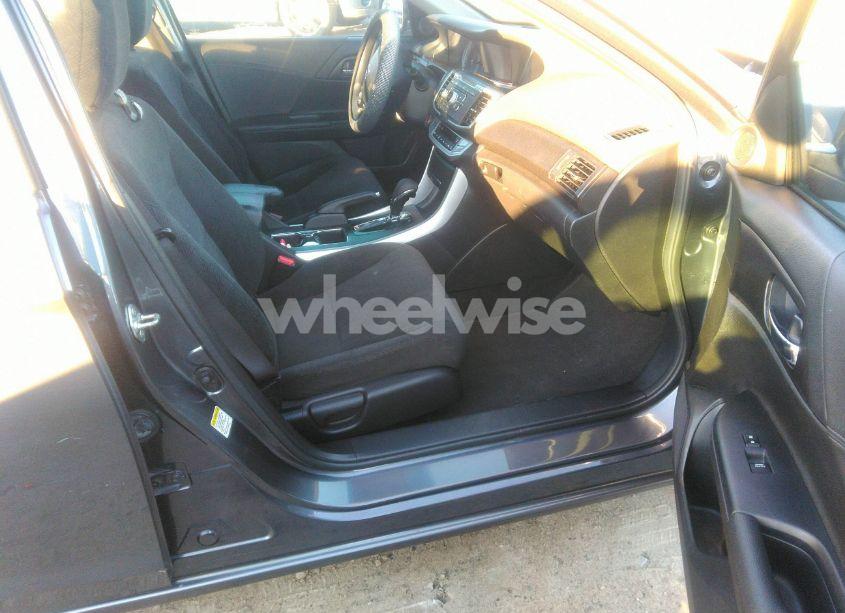 Photo 5 of 2013 Honda Accord EX (VIN 1HGCR2F76DA046629)