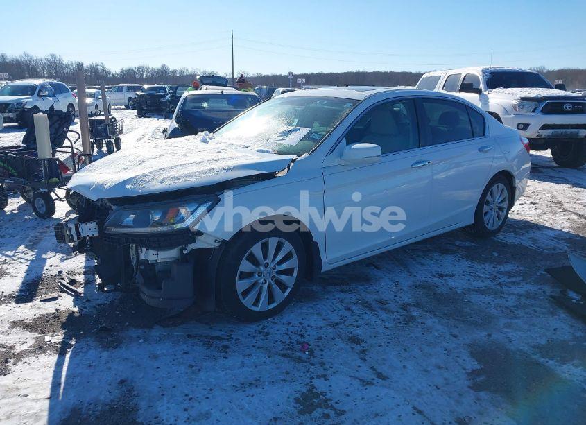 Photo 2 of 2014 Honda Accord EX (VIN 1HGCR2F76EA162026)