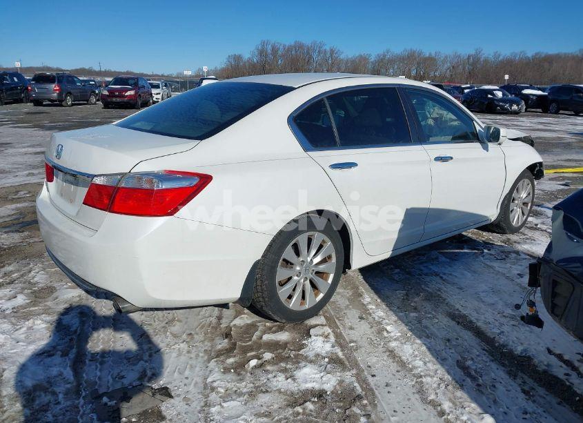 Photo 4 of 2014 Honda Accord EX (VIN 1HGCR2F76EA162026)