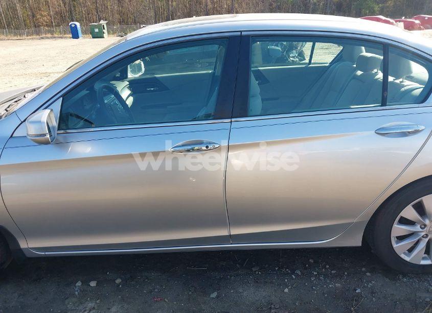 Photo 14 of 2014 Honda Accord EX (VIN 1HGCR2F76EA175293)