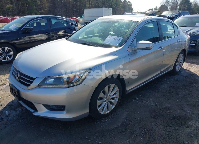 Photo 2 of 2014 Honda Accord EX (VIN 1HGCR2F76EA175293)