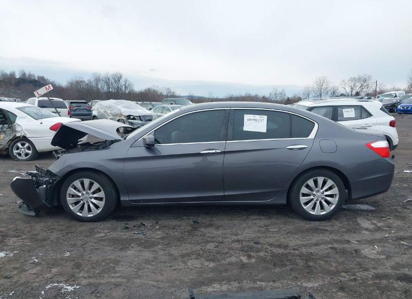 Photo 14 of 2015 Honda Accord EX (VIN 1HGCR2F76FA002892)