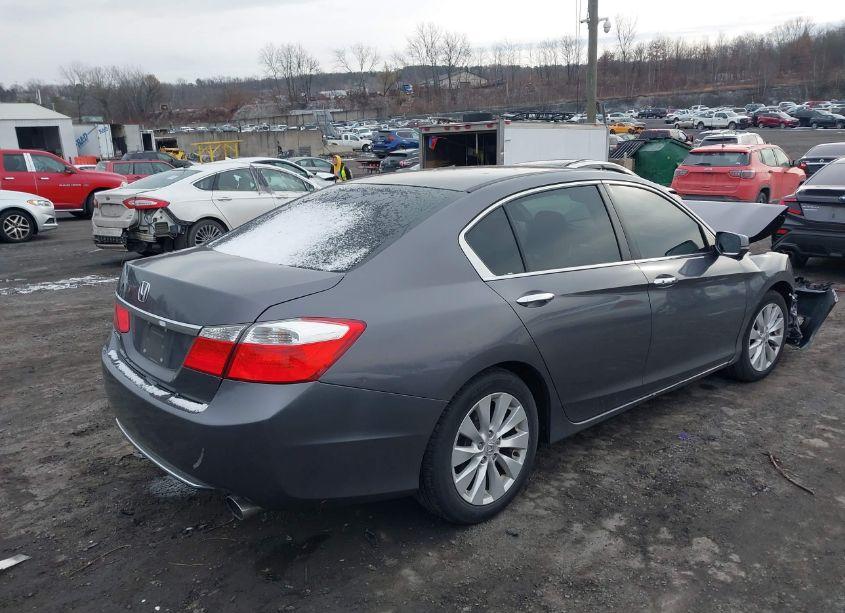 Photo 4 of 2015 Honda Accord EX (VIN 1HGCR2F76FA002892)