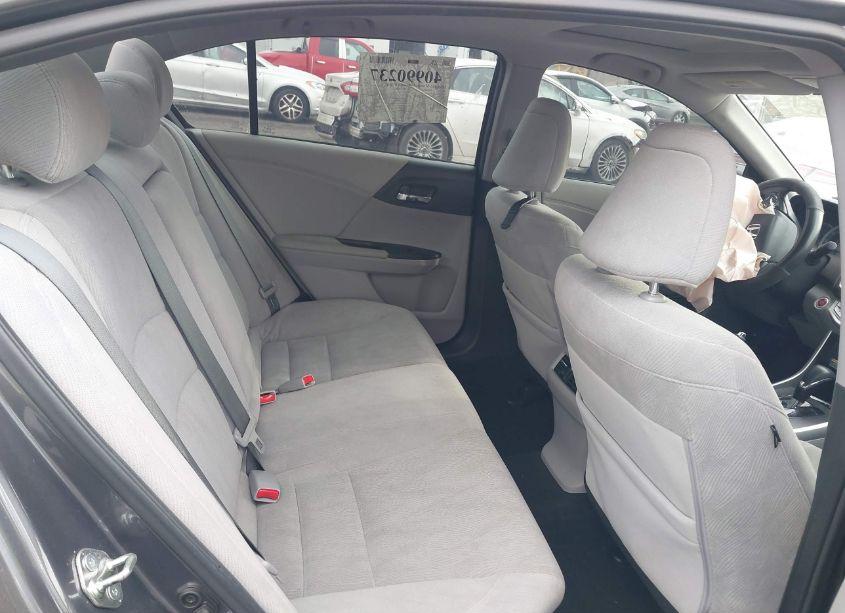 Photo 8 of 2015 Honda Accord EX (VIN 1HGCR2F76FA002892)