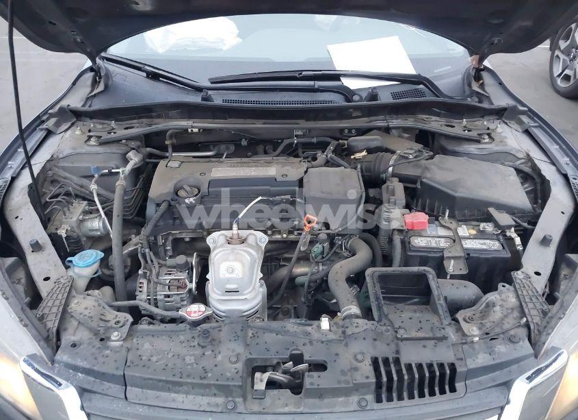 Photo 10 of 2015 Honda Accord EX (VIN 1HGCR2F76FA030336)