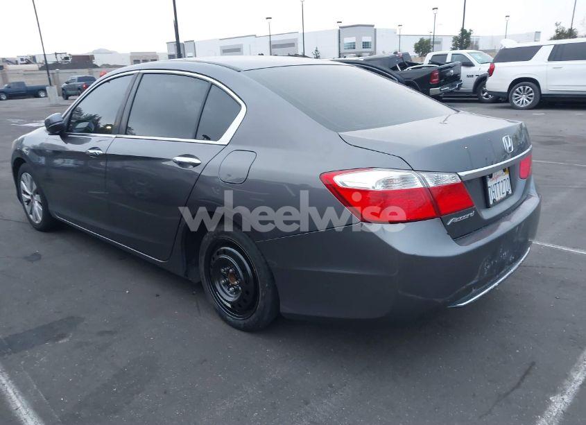 Photo 3 of 2015 Honda Accord EX (VIN 1HGCR2F76FA030336)