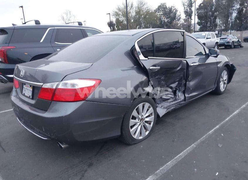 Photo 4 of 2015 Honda Accord EX (VIN 1HGCR2F76FA030336)