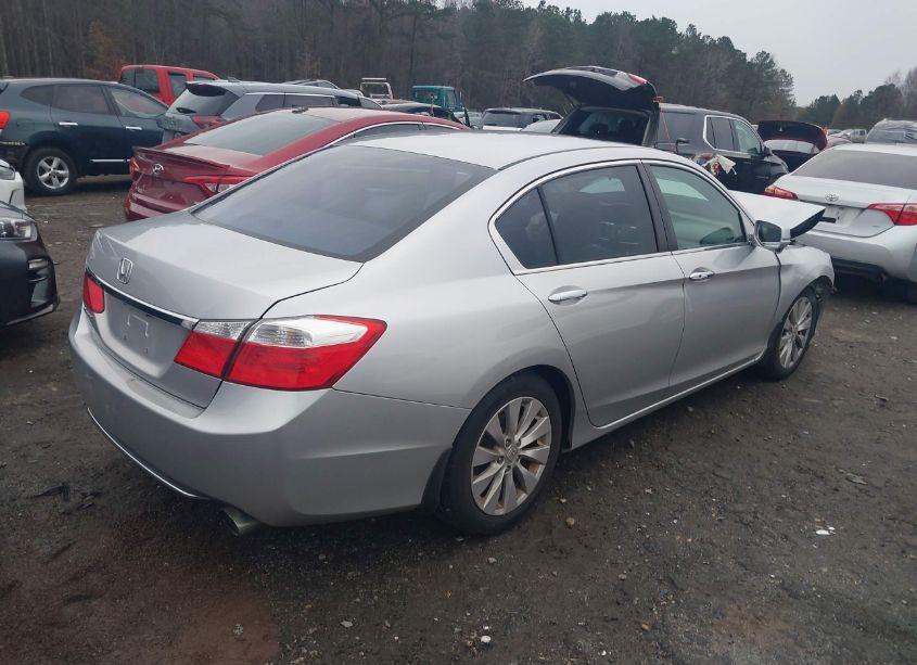 Photo 4 of 2015 Honda Accord EX (VIN 1HGCR2F76FA083361)