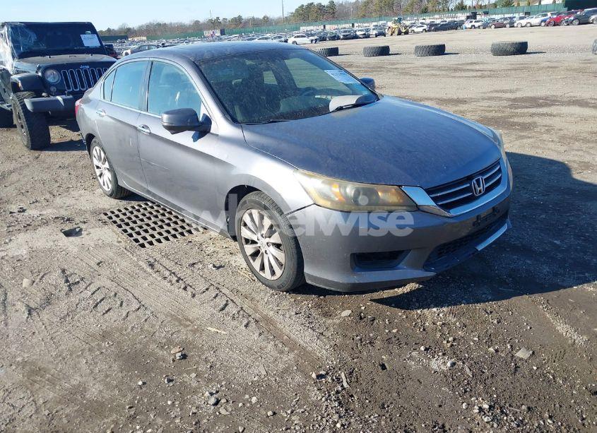 2015 Honda Accord EX (VIN 1HGCR2F76FA155725) main photo