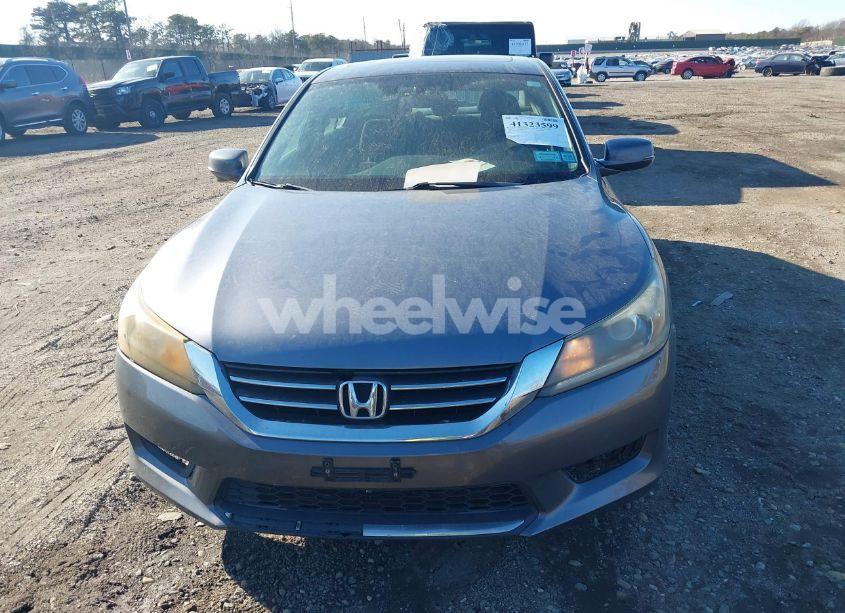 Photo 12 of 2015 Honda Accord EX (VIN 1HGCR2F76FA155725)