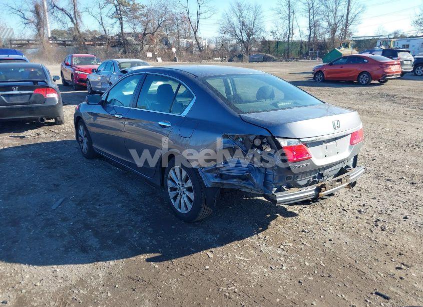 Photo 3 of 2015 Honda Accord EX (VIN 1HGCR2F76FA155725)