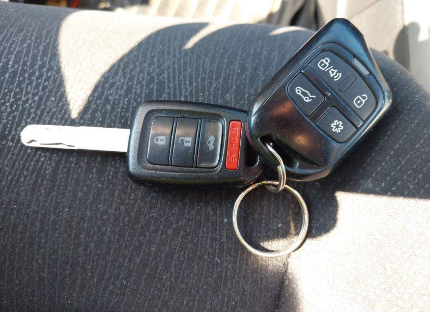 Photo 11 of 2015 Honda Accord EX (VIN 1HGCR2F76FA155840)