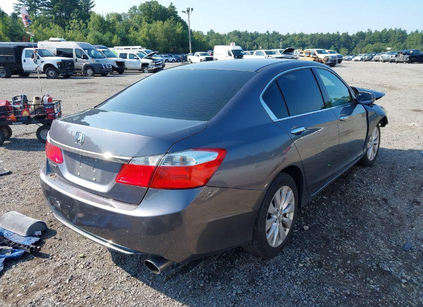 Photo 4 of 2015 Honda Accord EX (VIN 1HGCR2F76FA155840)