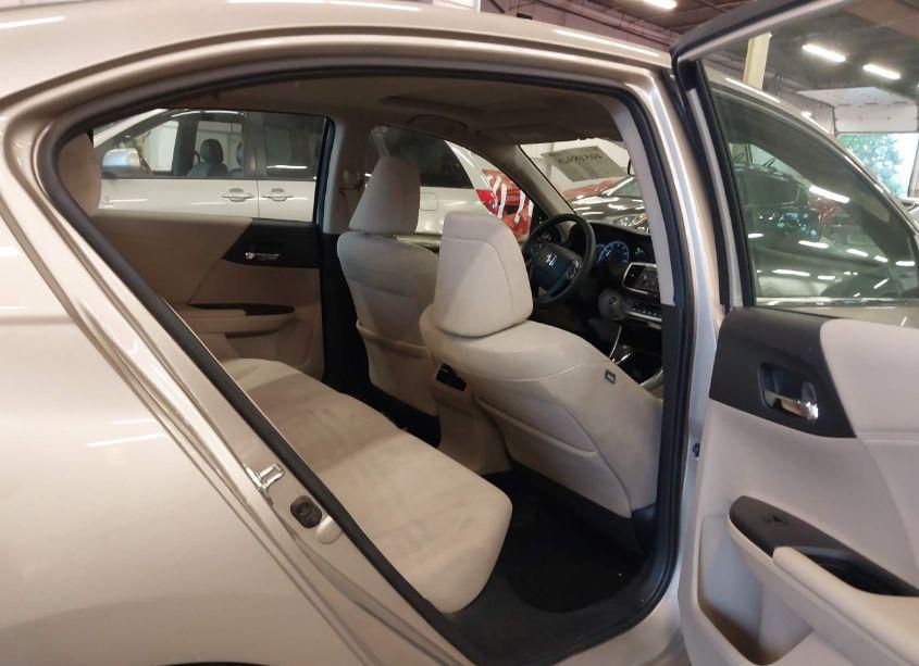 Photo 8 of 2015 Honda Accord EX (VIN 1HGCR2F76FA206110)