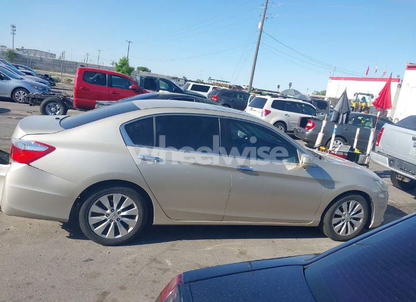 Photo 13 of 2015 Honda Accord EX (VIN 1HGCR2F76FA245845)