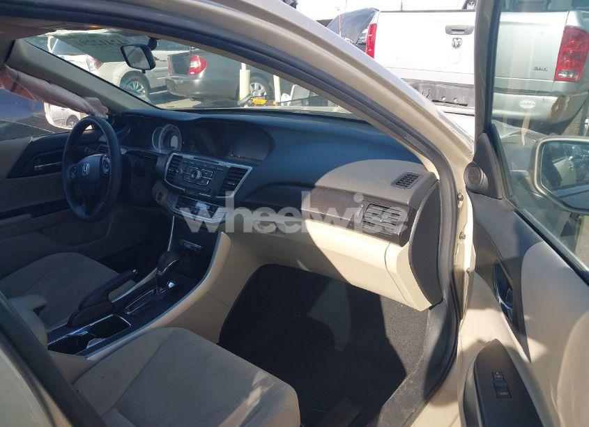 Photo 5 of 2015 Honda Accord EX (VIN 1HGCR2F76FA245845)