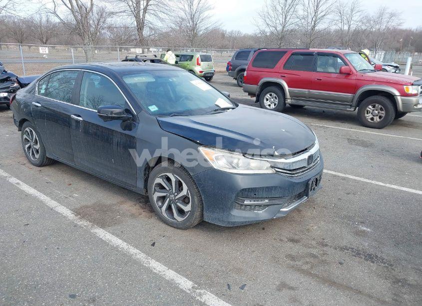 2016 Honda Accord EX (VIN 1HGCR2F76GA070546) main photo