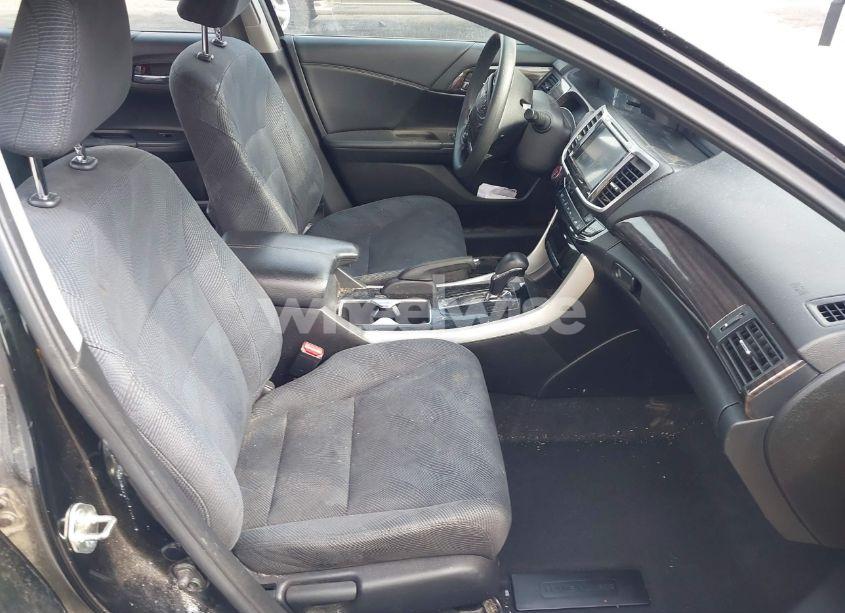 Photo 5 of 2016 Honda Accord EX (VIN 1HGCR2F76GA070546)