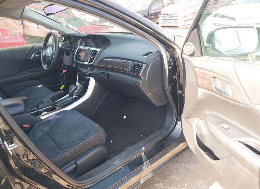 Photo 5 of 2016 Honda Accord EX (VIN 1HGCR2F76GA171554)