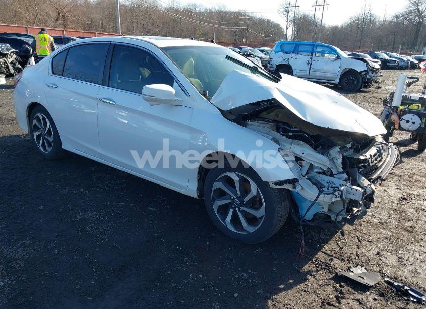 2016 Honda Accord EX (VIN 1HGCR2F76GA214192) main photo
