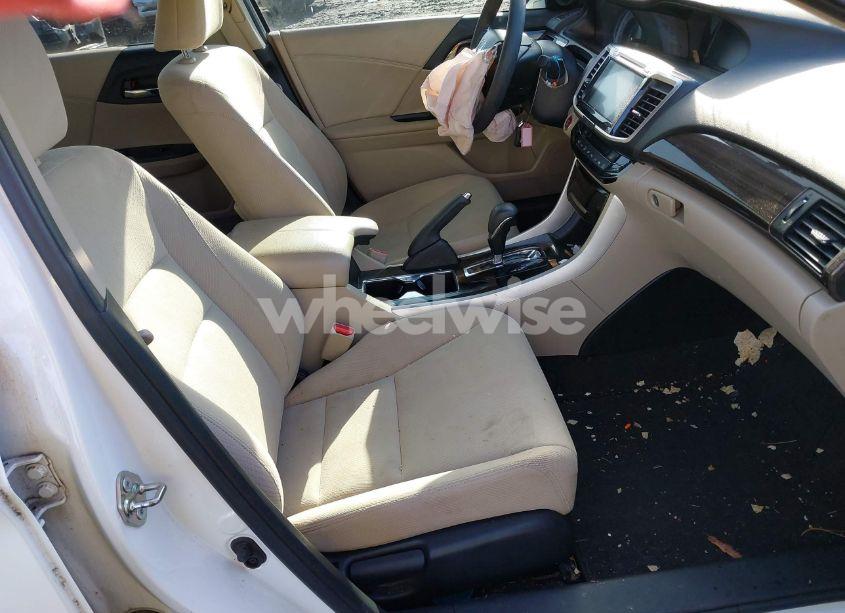 Photo 5 of 2016 Honda Accord EX (VIN 1HGCR2F76GA214192)