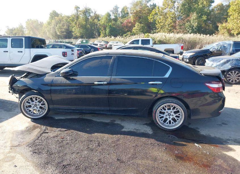 Photo 15 of 2017 Honda Accord EX (VIN 1HGCR2F76HA087834)