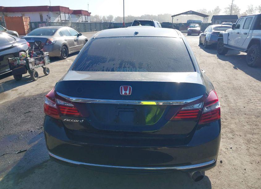 Photo 17 of 2017 Honda Accord EX (VIN 1HGCR2F76HA087834)