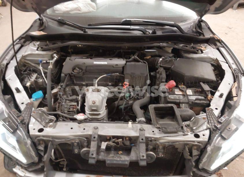 Photo 10 of 2017 Honda Accord EX (VIN 1HGCR2F76HA142881)