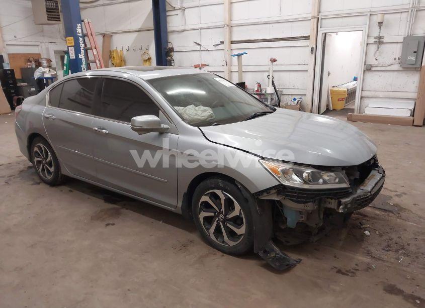 Photo 13 of 2017 Honda Accord EX (VIN 1HGCR2F76HA142881)