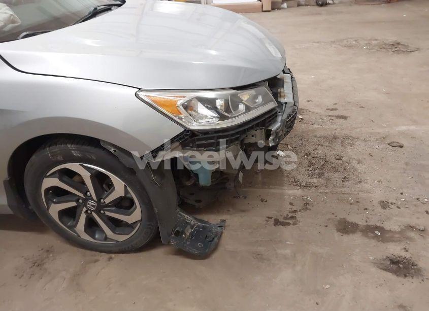 Photo 6 of 2017 Honda Accord EX (VIN 1HGCR2F76HA142881)