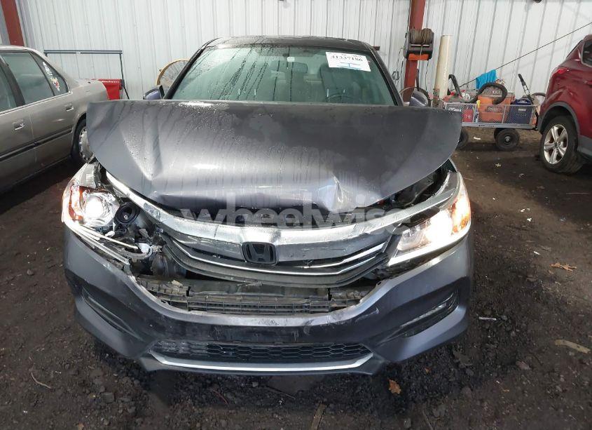 Photo 12 of 2017 Honda Accord EX (VIN 1HGCR2F76HA213870)