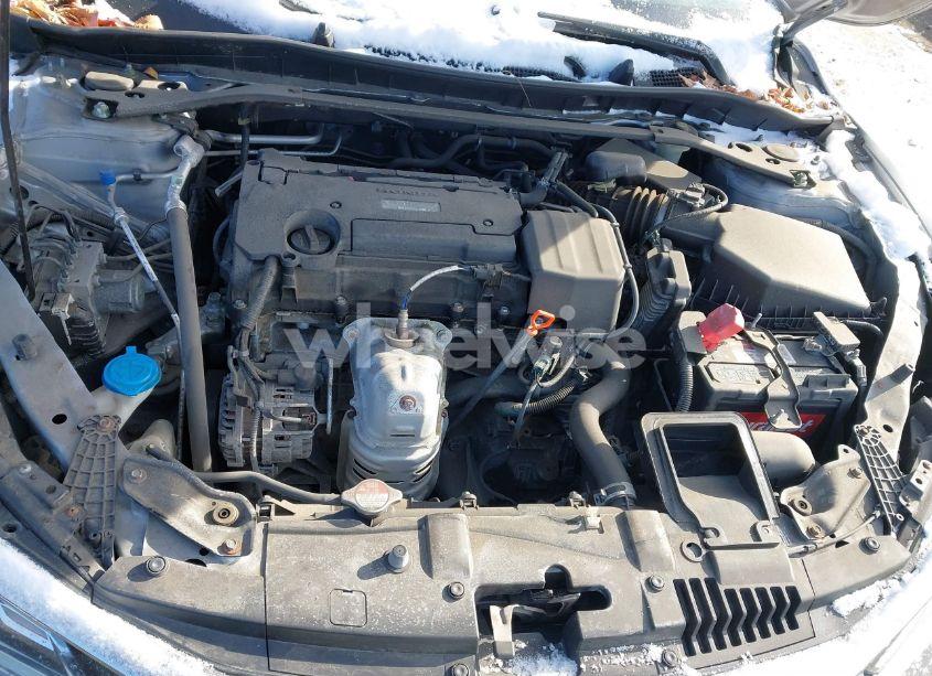 Photo 10 of 2017 Honda Accord EX (VIN 1HGCR2F76HA295180)