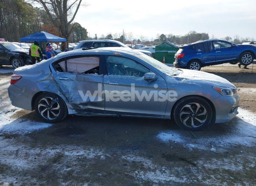 Photo 13 of 2017 Honda Accord EX (VIN 1HGCR2F76HA295180)