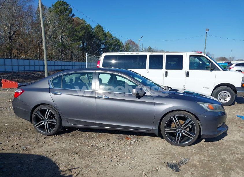 Photo 13 of 2013 Honda Accord EX (VIN 1HGCR2F77DA142138)